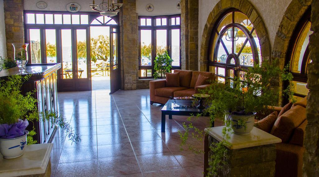Hesperia Hotel Karlovassi Dış mekan fotoğraf