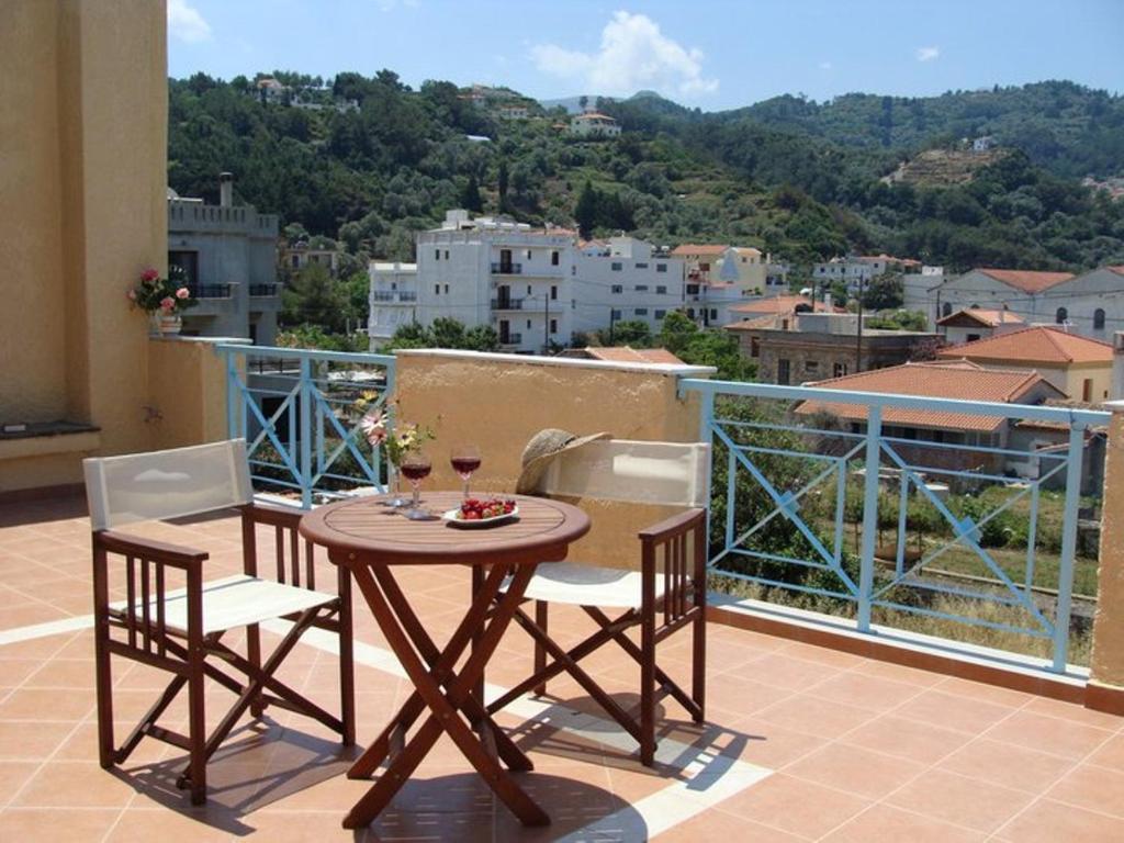 Hesperia Hotel Karlovassi Oda fotoğraf