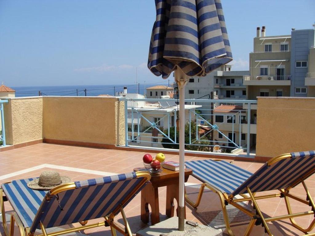 Hesperia Hotel Karlovassi Dış mekan fotoğraf