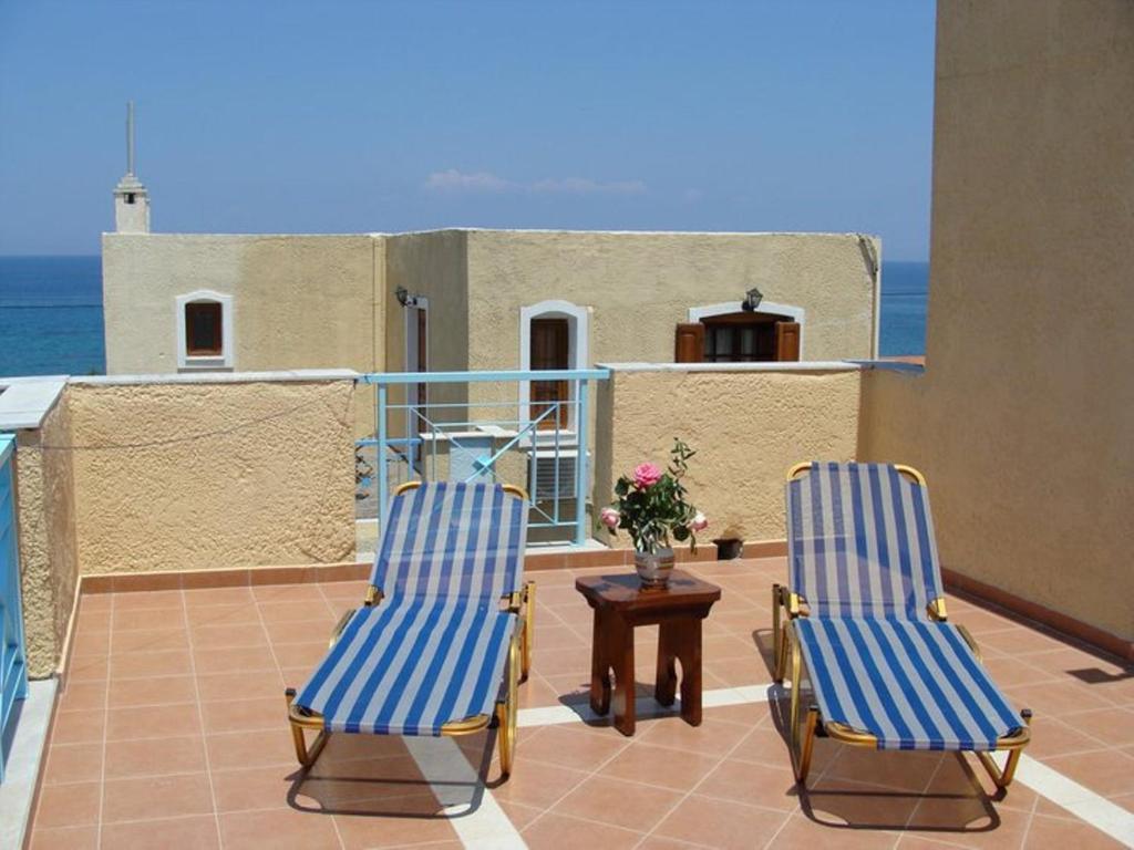 Hesperia Hotel Karlovassi Dış mekan fotoğraf