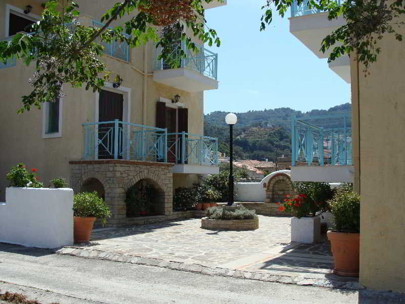 Hesperia Hotel Karlovassi Dış mekan fotoğraf