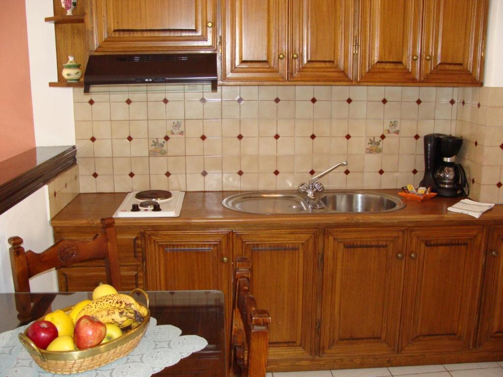 Hesperia Hotel Karlovassi Dış mekan fotoğraf